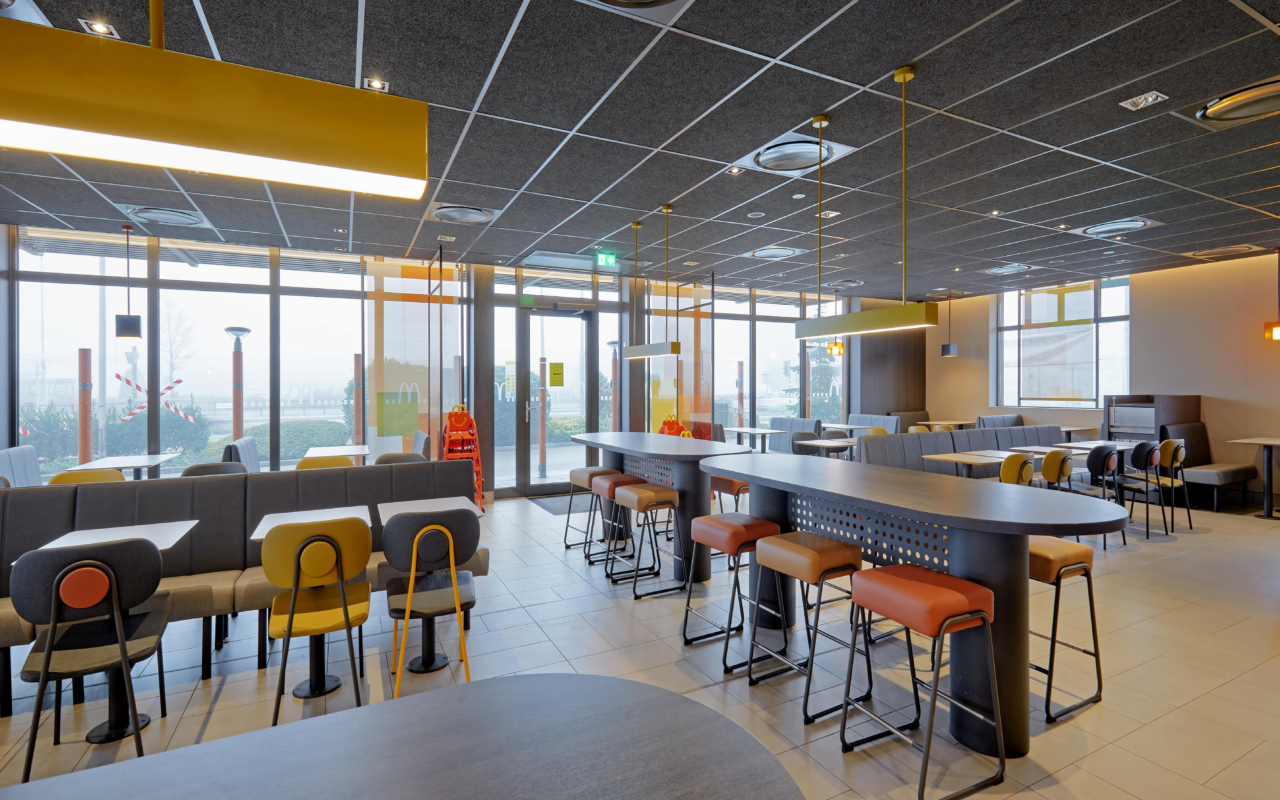 Mc Donalds Veldhoven 19 min
